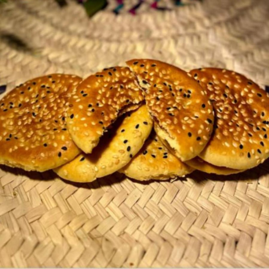 رهايف المعمول تمر سمسم حبة السوداء