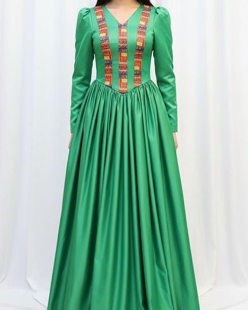 فستان اخضر بالطراز العسيري - Asiri green dress