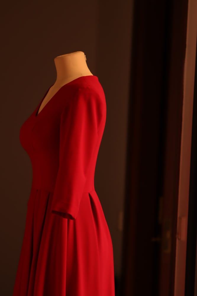 فستان احمر - Red dress