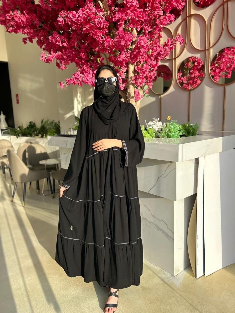 عبايه كلوش