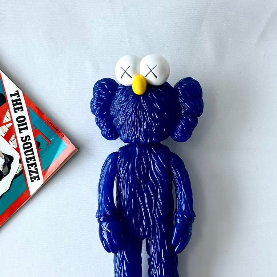 KAWS FIGURE LARGE