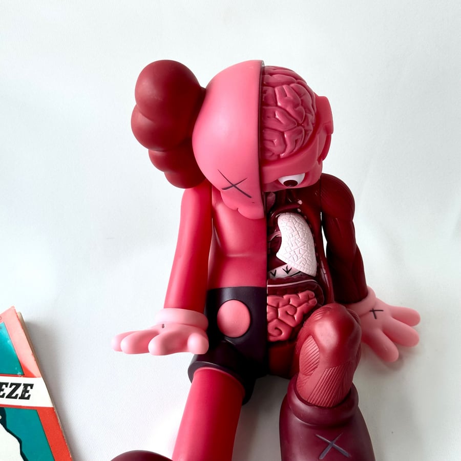 KAWS FIGURES SET OF 2