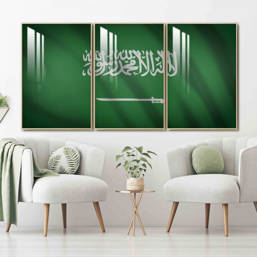 ثلاث لوحات جدارية مع برواز واكريلك شفاف