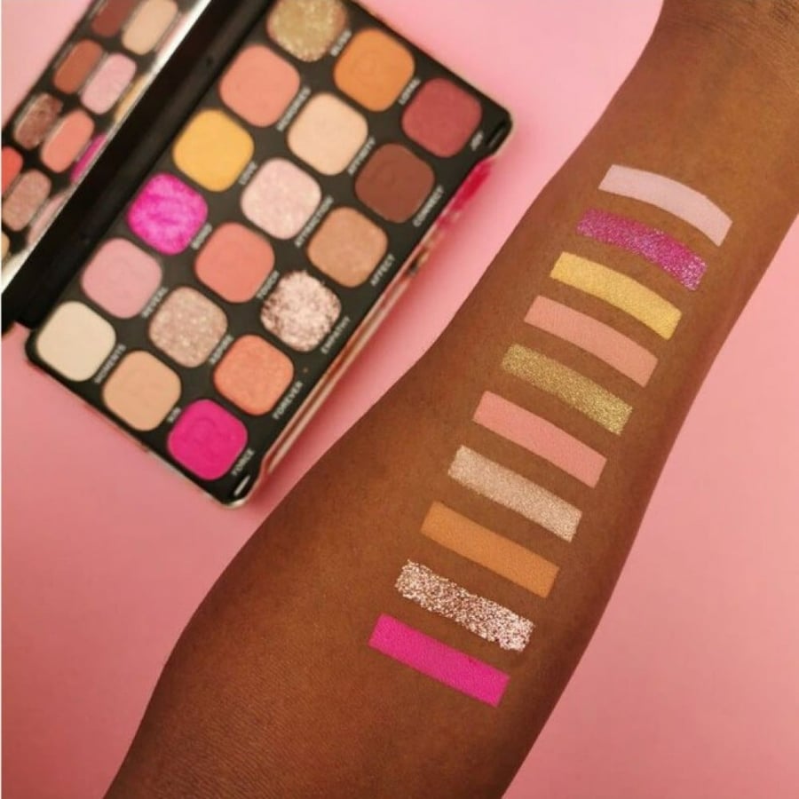 Makeup Revolution Forever Flawless Affinity Eyeshadow Palette