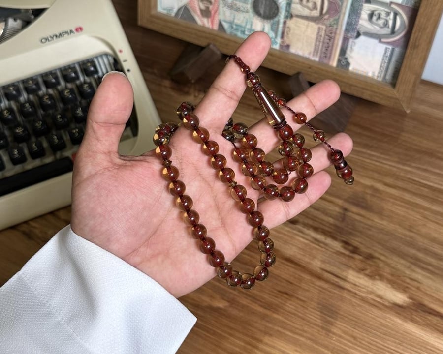 بكلايت تمليكه احمر شفاف