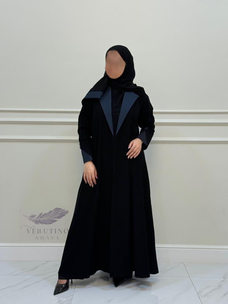 عباية بتصميم بليزر باللون الأسود و الكحلي