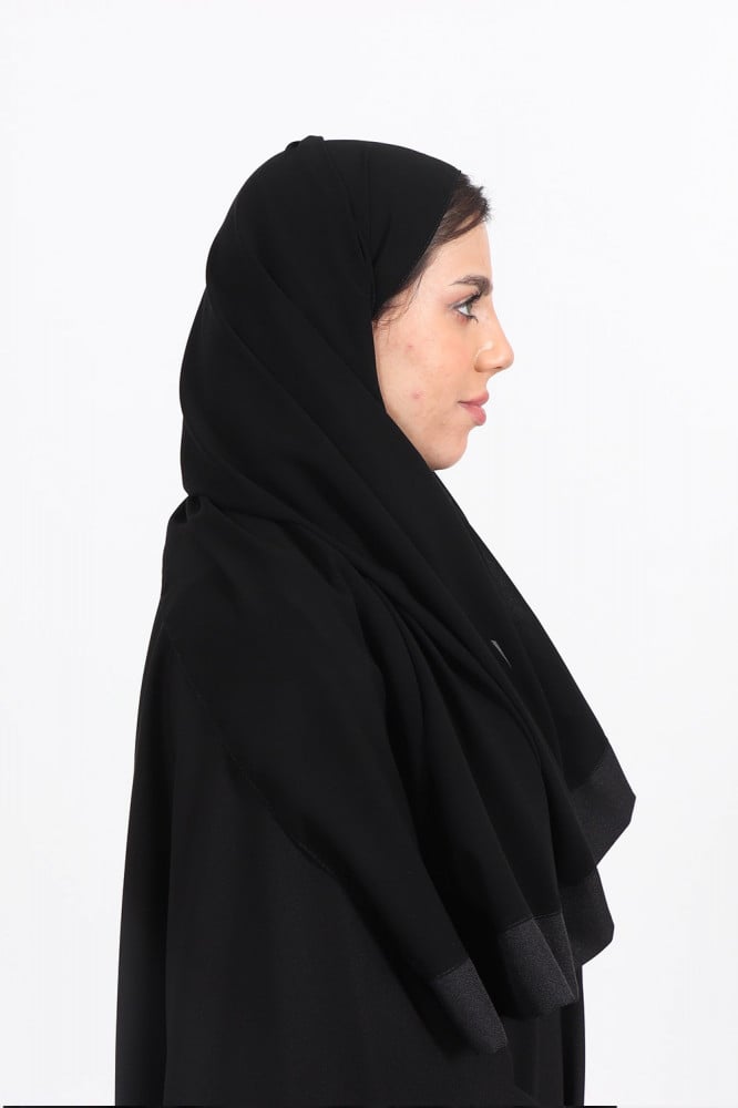 طرحه ناعمة محددة بقماش كريب