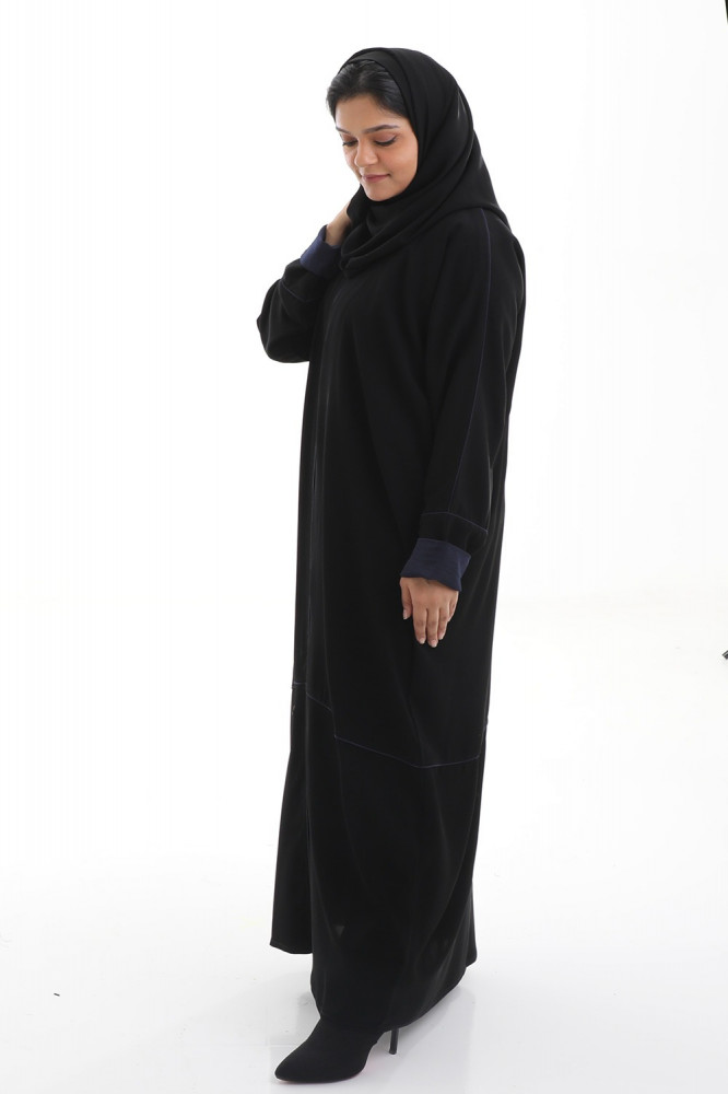 عبايه منسوجة من قماش لمسة حرير مع طرحتها.