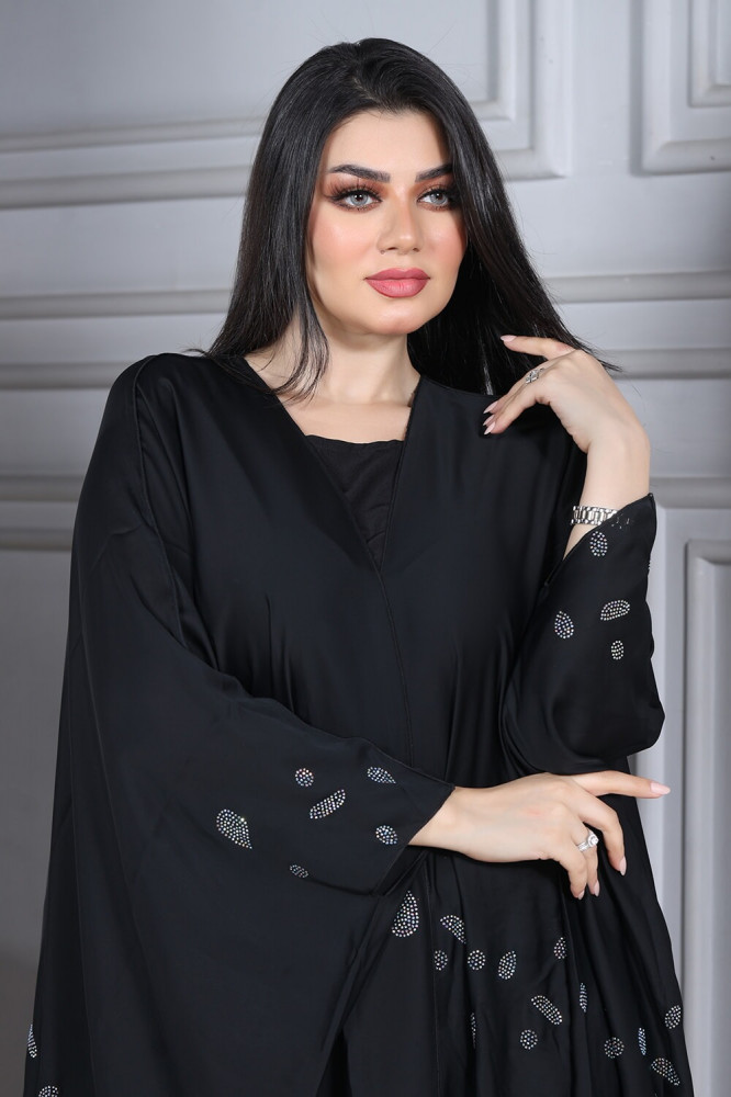 عباية بشت منسوجة من الحرير اللمعة الخفيف  مع طرحتها