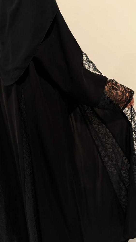 الجوهره اسود ناعم