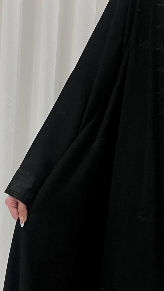 شادن اسود كلوش كم عادي