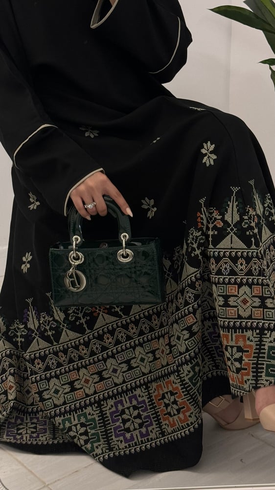 عبايه شادن