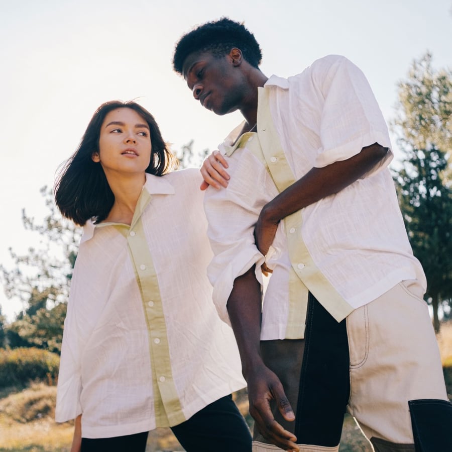 D01–02 Contrast Placket Oversized Shirt