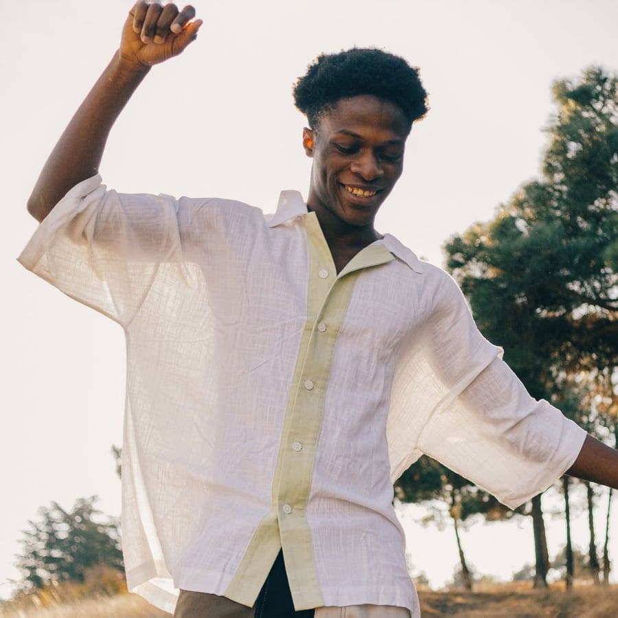 D01–02 Contrast Placket Oversized Shirt
