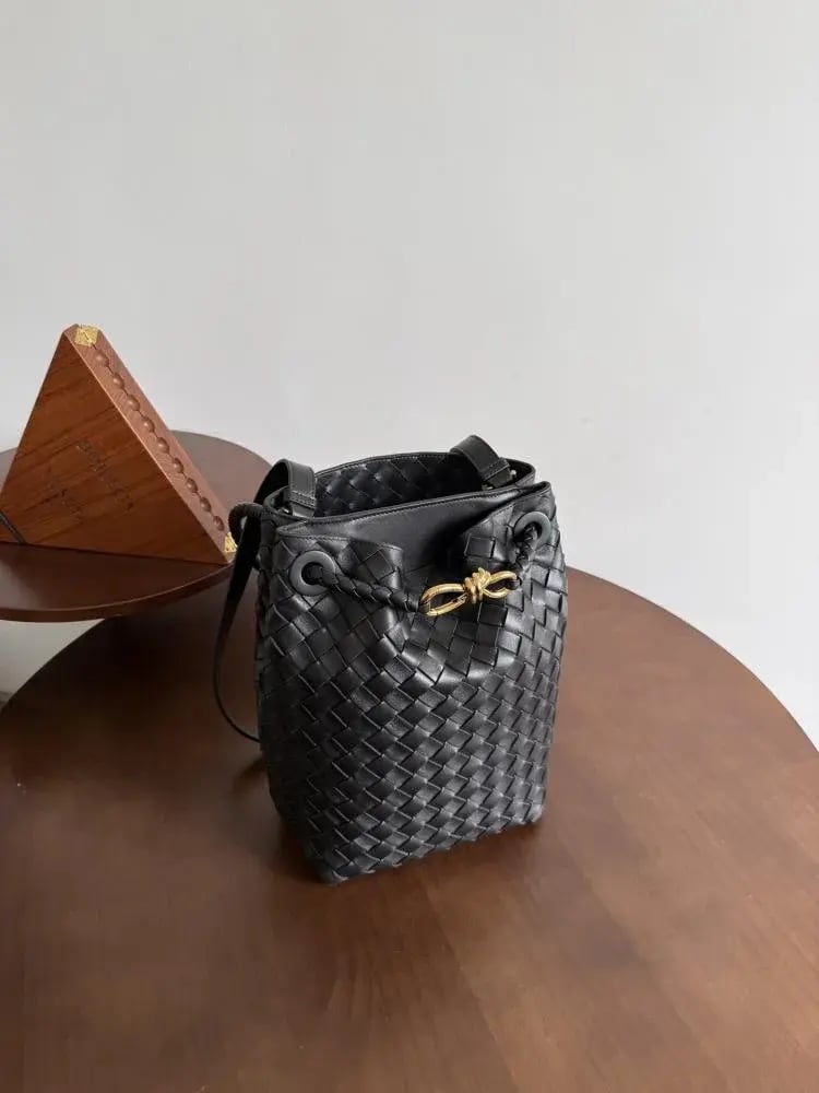 بوتيقا Andiamo مقاس 18.5cm
