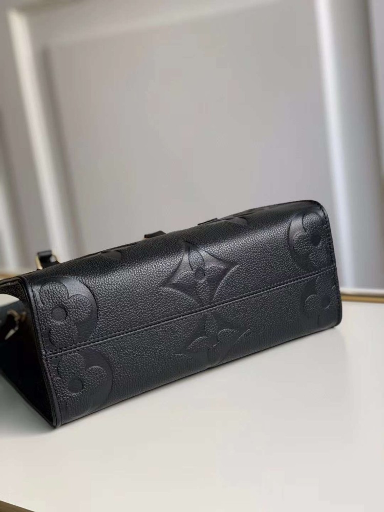 LV Tote ماستر 25 سم