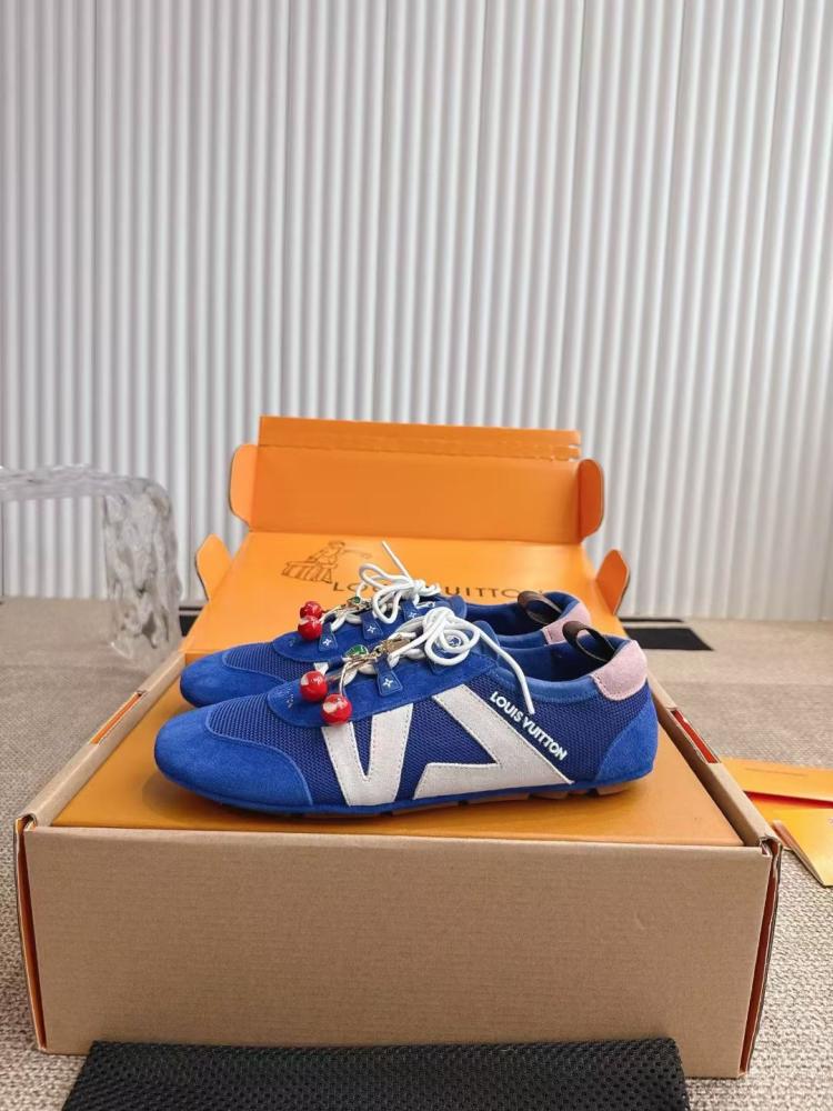 LV Sneakerina