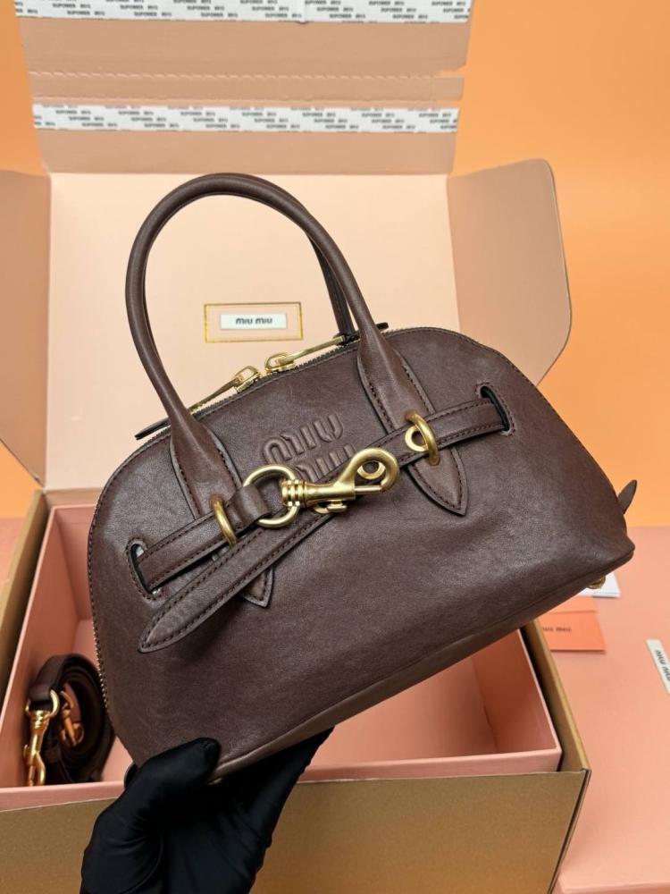Miu Miu Aventure Nappa size 28cm