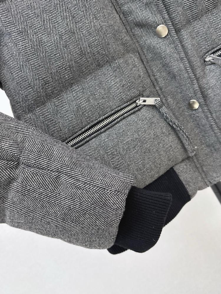 Puffer Jacket من ديور
