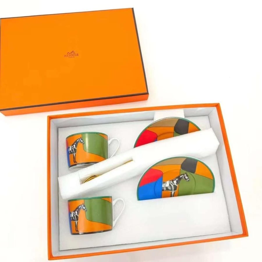 مجموعة 4 قطع Hermes