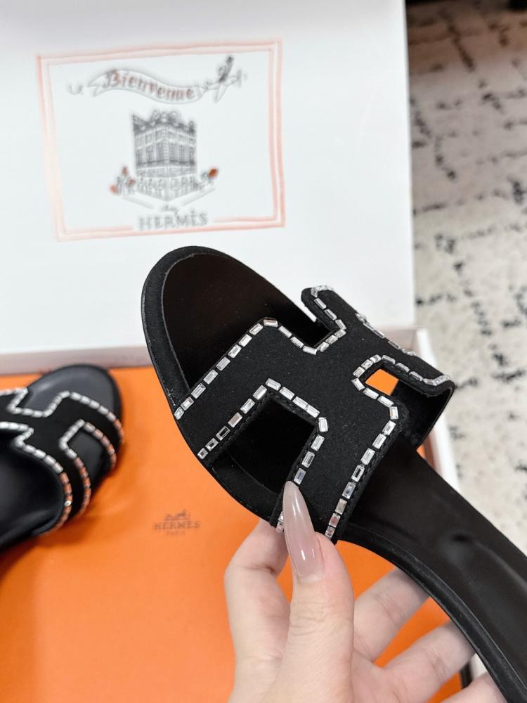 هيلز انيق من Hermes