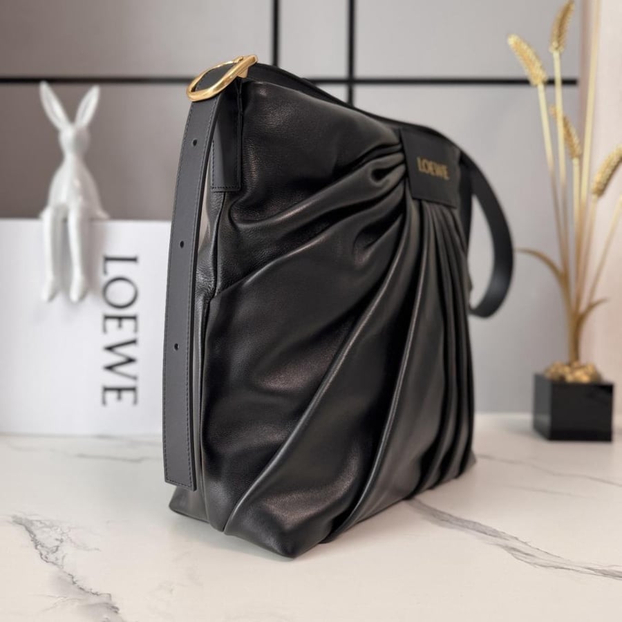 Lower Draped leather tote bag مقاس 29cm