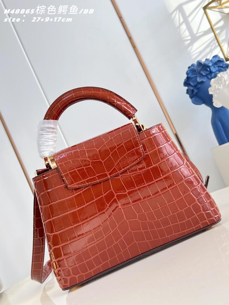 LV Capucines مقاس 27 سم