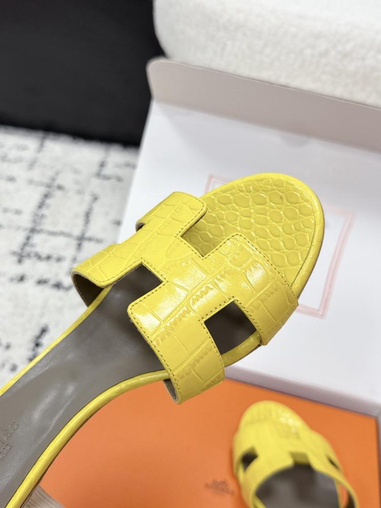 هيلز انيق من Hermes