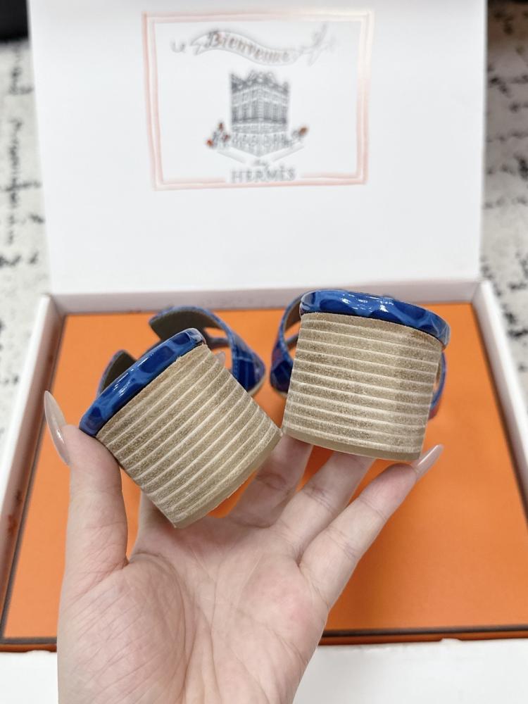 هيلز انيق من Hermes