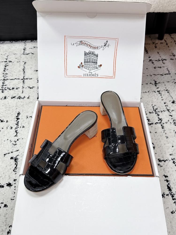 هيلز انيق من Hermes