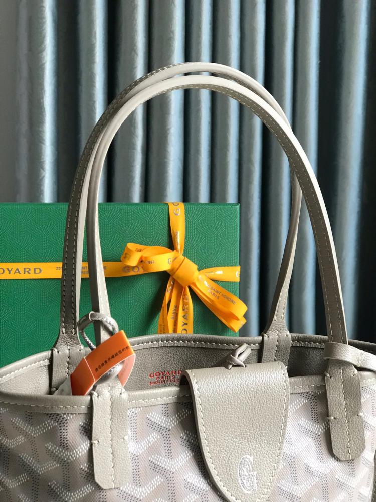 goyard mini مقاس 20 سم تنلبس على الجهتين