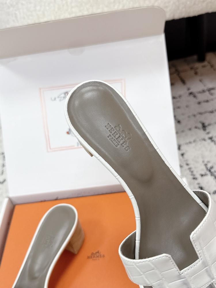 هيلز انيق من Hermes