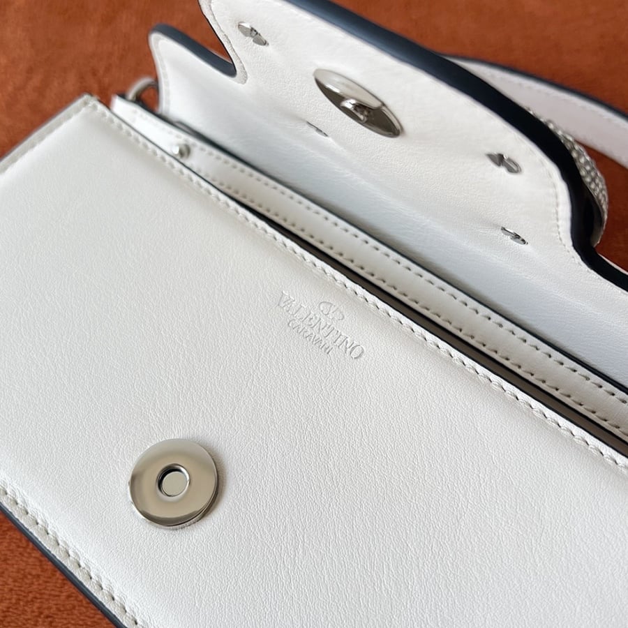 شنطة valentino ماستر 20 cm