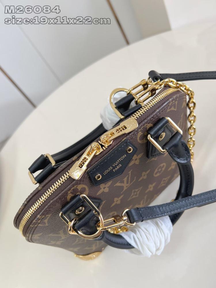LV Alma BB مقاس 22 سم