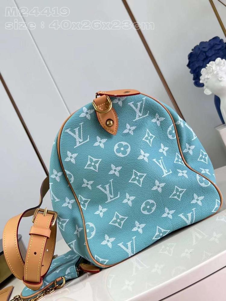 LV ماستر مقاس 40 سم