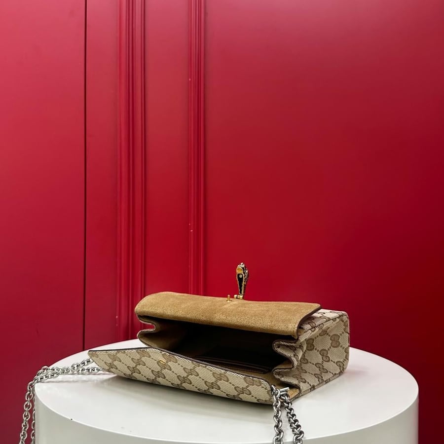 قوتشي Dionysus مقاس 21cm