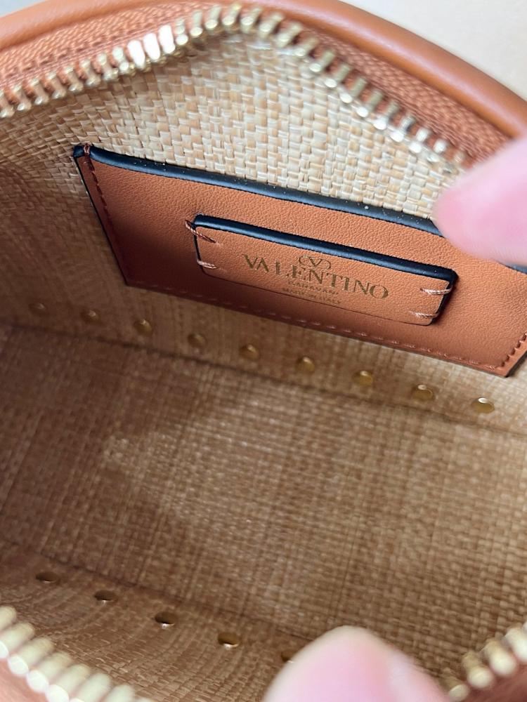 Rockstud فالنتينو ماستر 19 cm