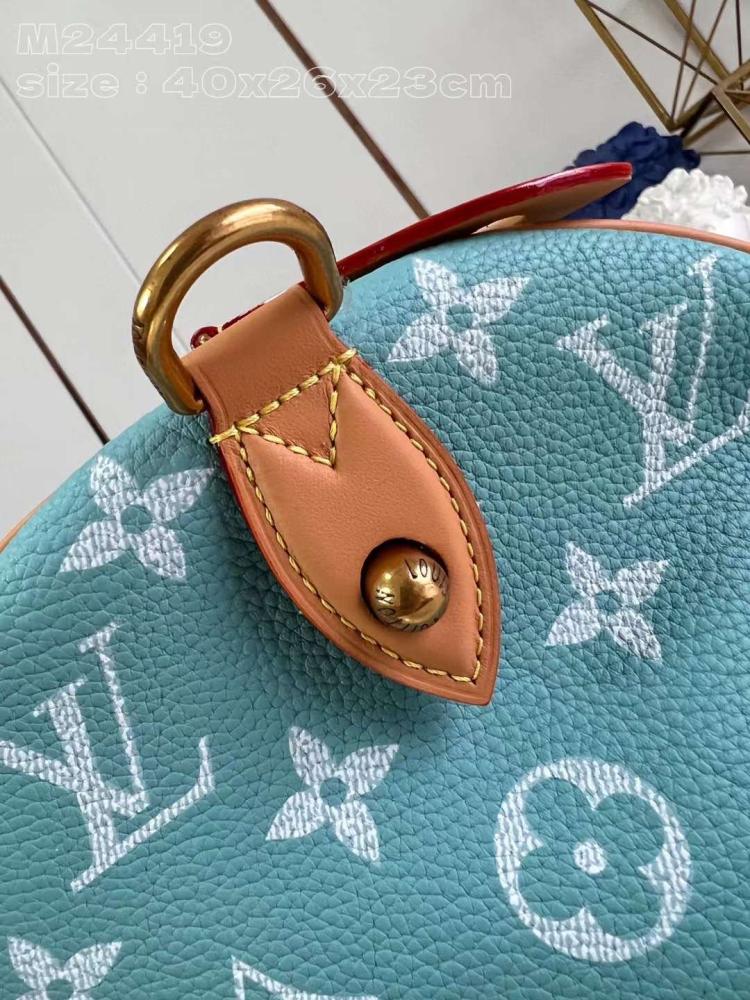 LV ماستر مقاس 40 سم