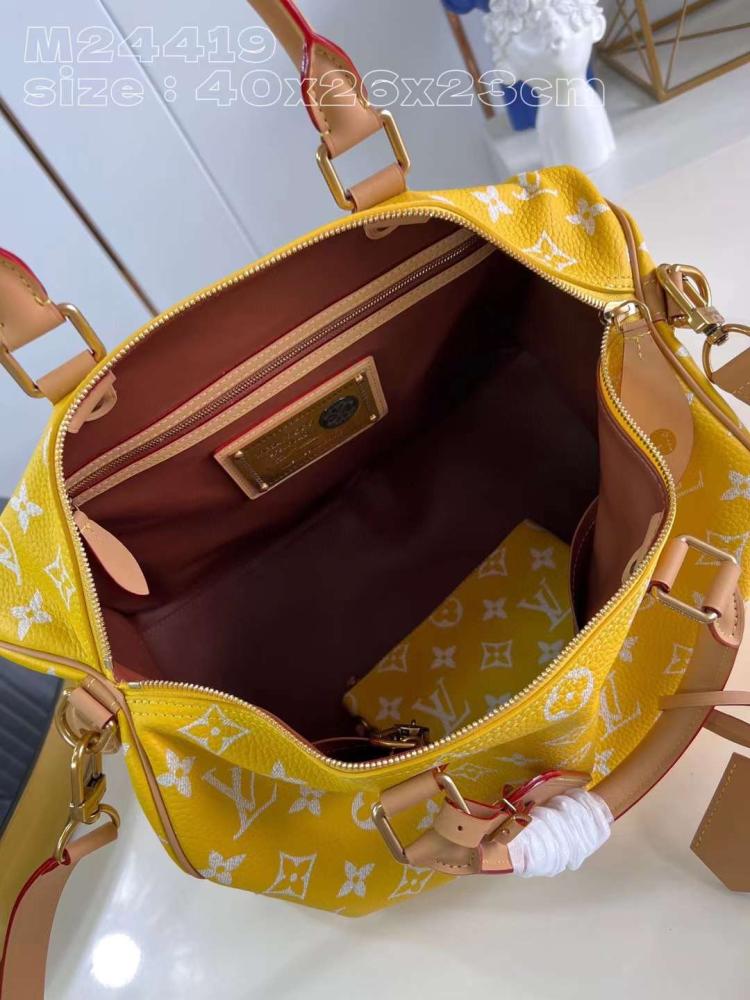 LV ماستر مقاس 40 سم