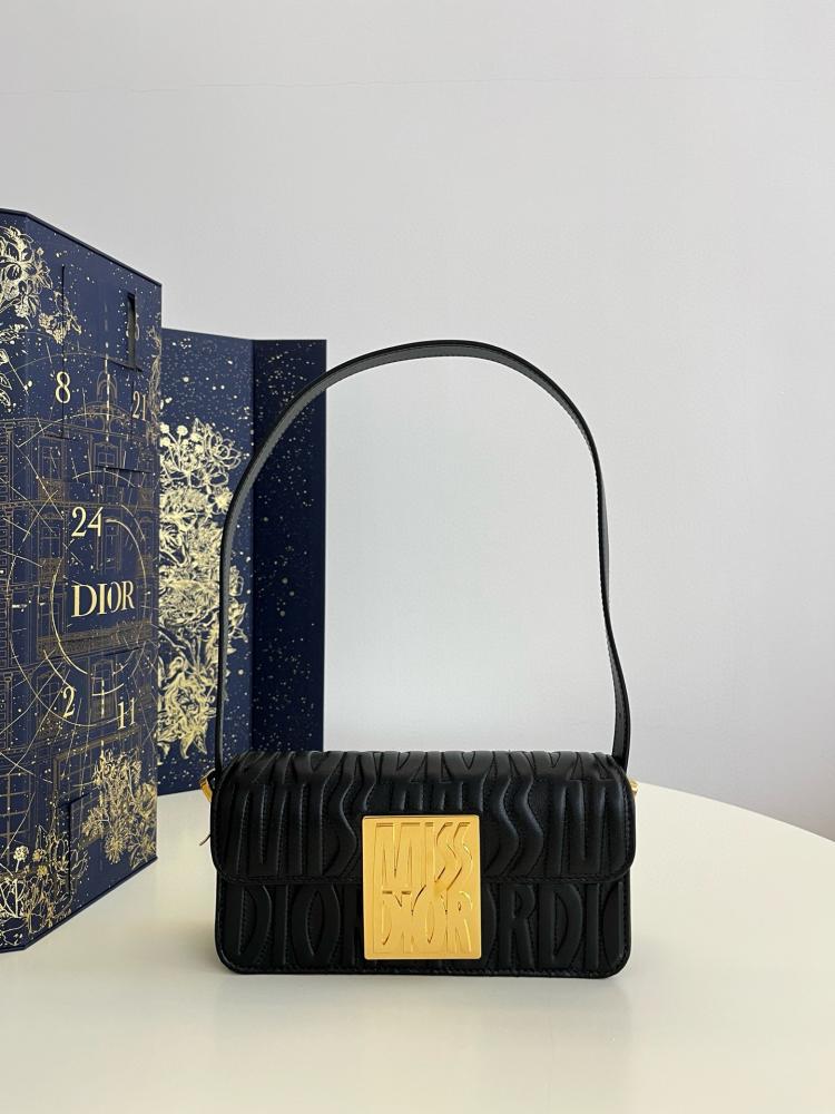 Miss dior مقاس 22 سم