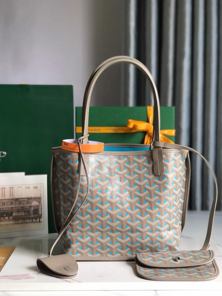 goyard mini مقاس 20 سم تنلبس على الجهتين