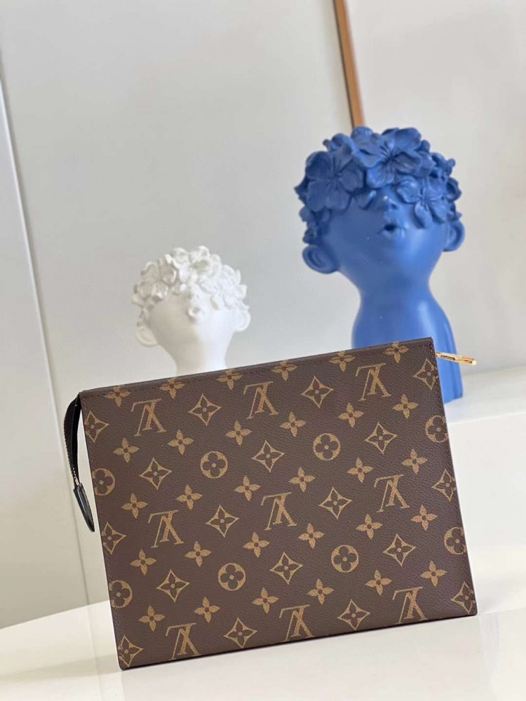 كلاتش LV ماستر 25 cm