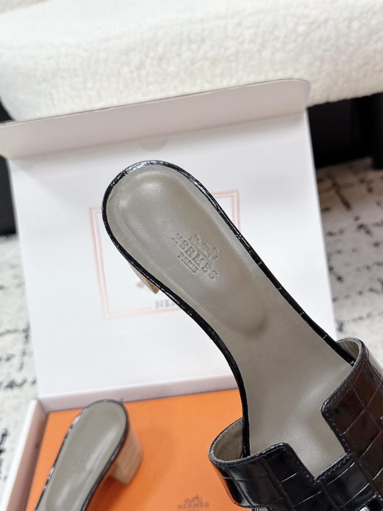 هيلز انيق من Hermes