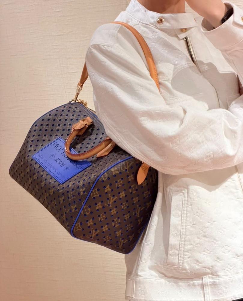 LV Speedy Soft 30 مقاس 30 سم