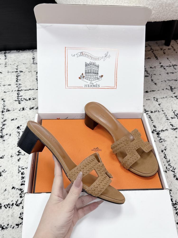 هيلز انيق من Hermes