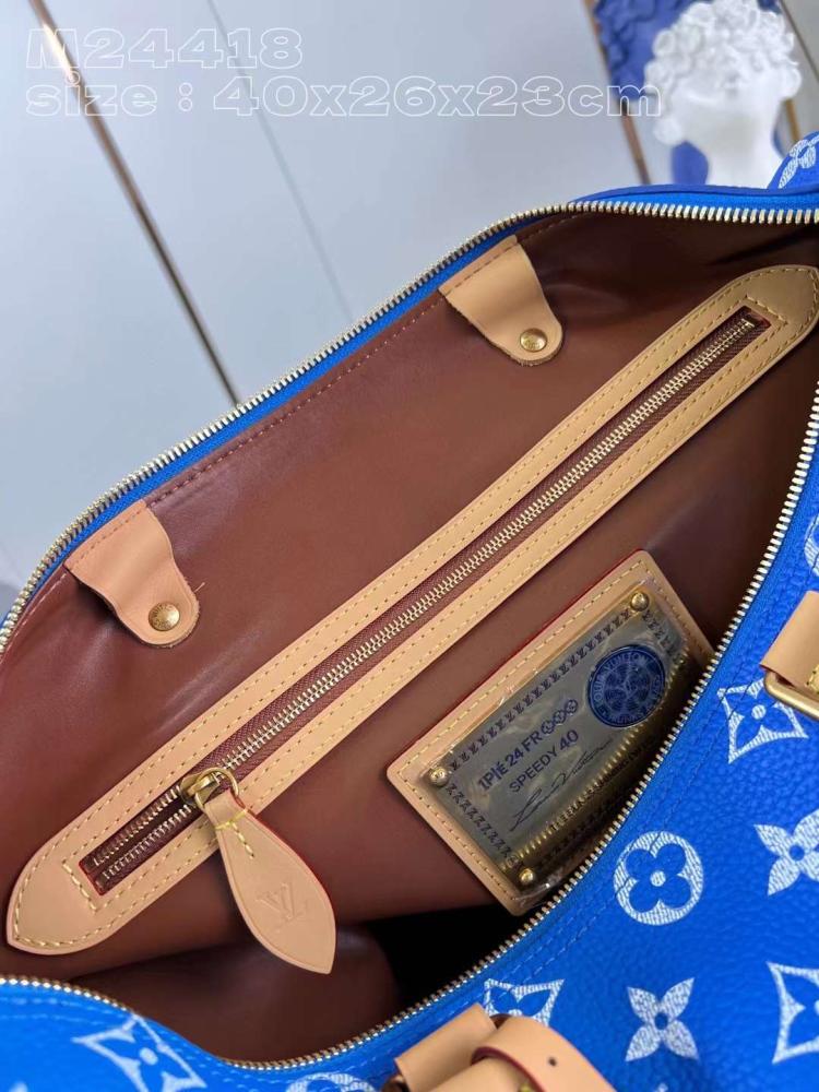 LV ماستر مقاس 40 سم