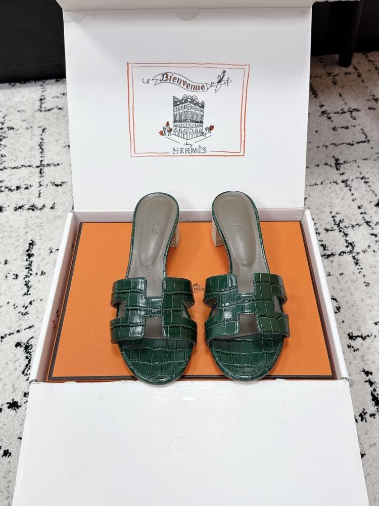 هيلز انيق من Hermes