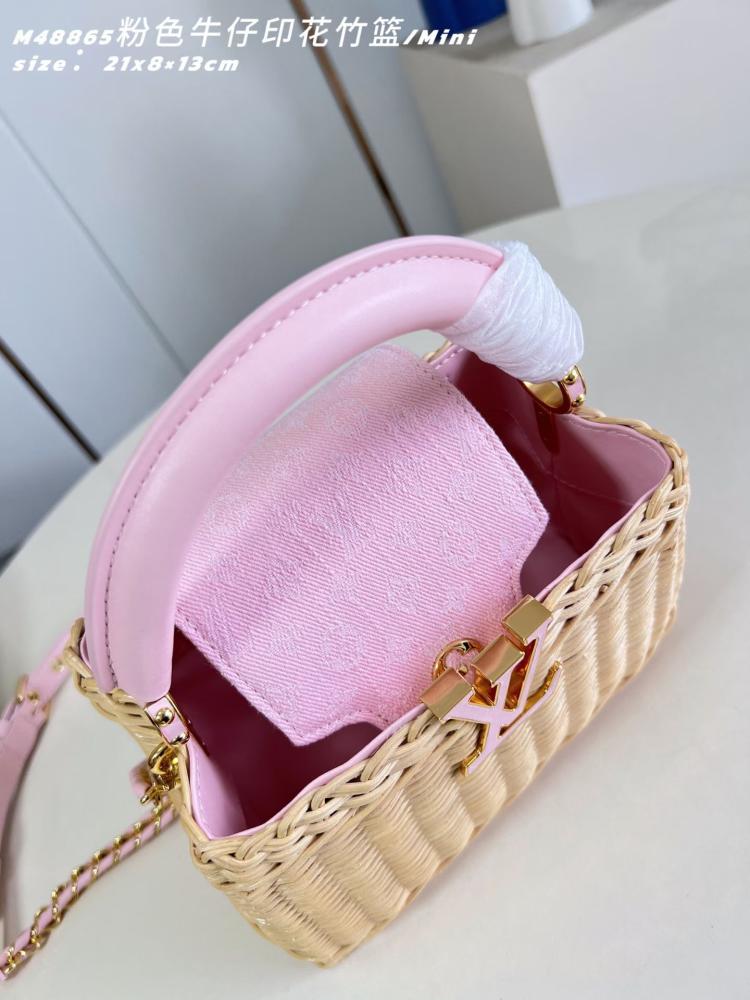 LV Capucines مقاس 21 سم