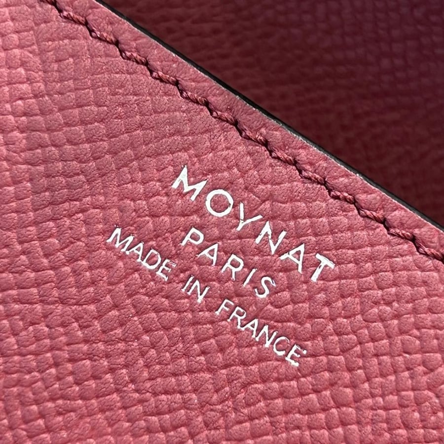 موينات Gabrielle Clutch مقاس 26cm