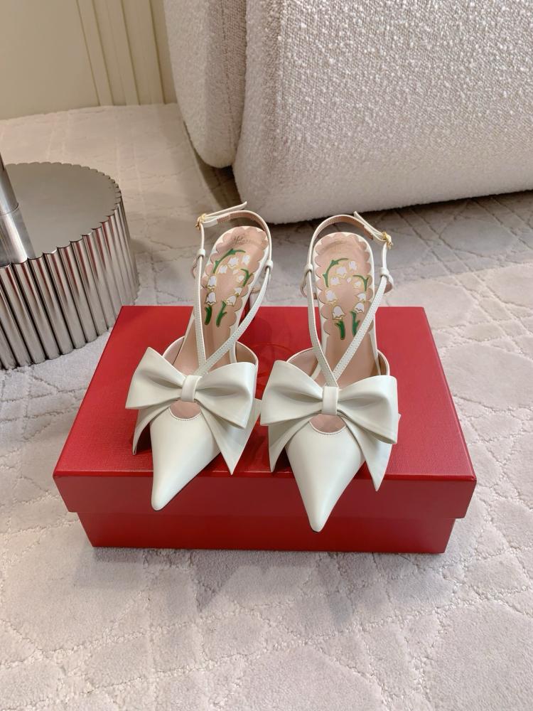 هيلز Valentino